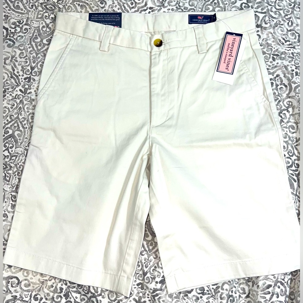 NWT BOYS VINEYARD VINES BREAKER SHORTS SIZE 14 BEIGE